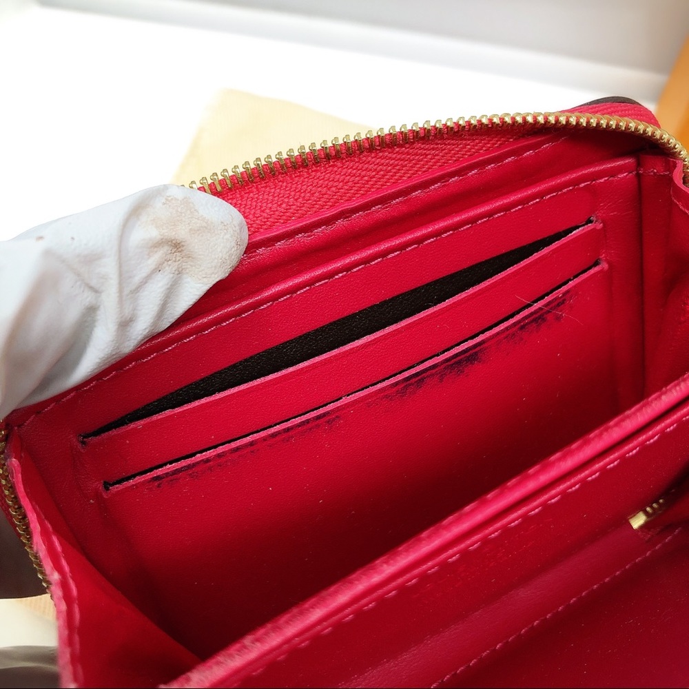 Sold Louis Vuitton Zippy Vernis Monogram wallet - Picture 11 of 16
